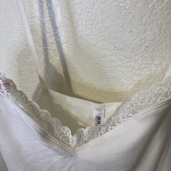 Old Navy Lace Trimmed V Neck Ribbed Knit Cami Bodysuit In White XXL 2XL NWT - Picture 7 of 7